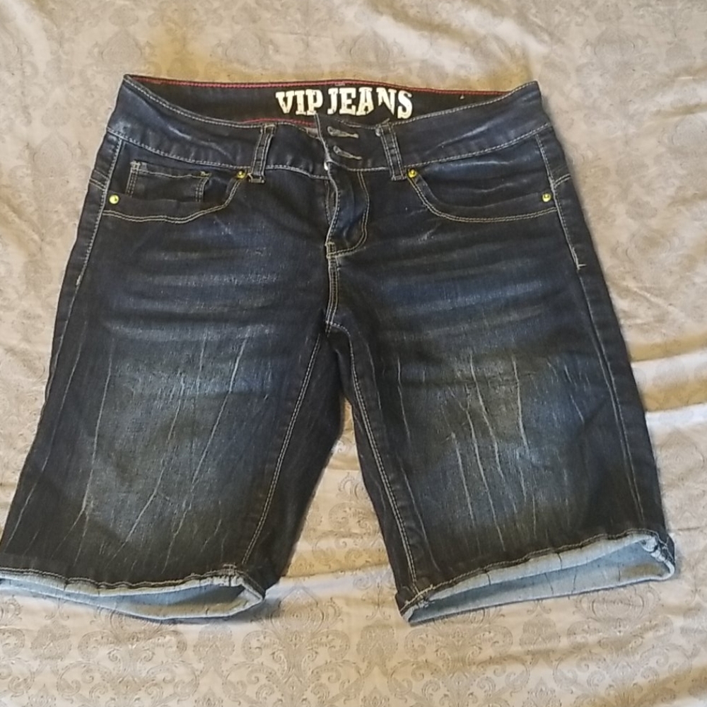 Bermuda shorts size 7/8